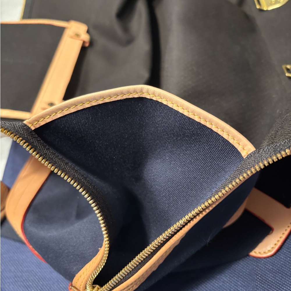 Dooney & Bourke Cabriolet Travel Bag - Picture 15 of 15